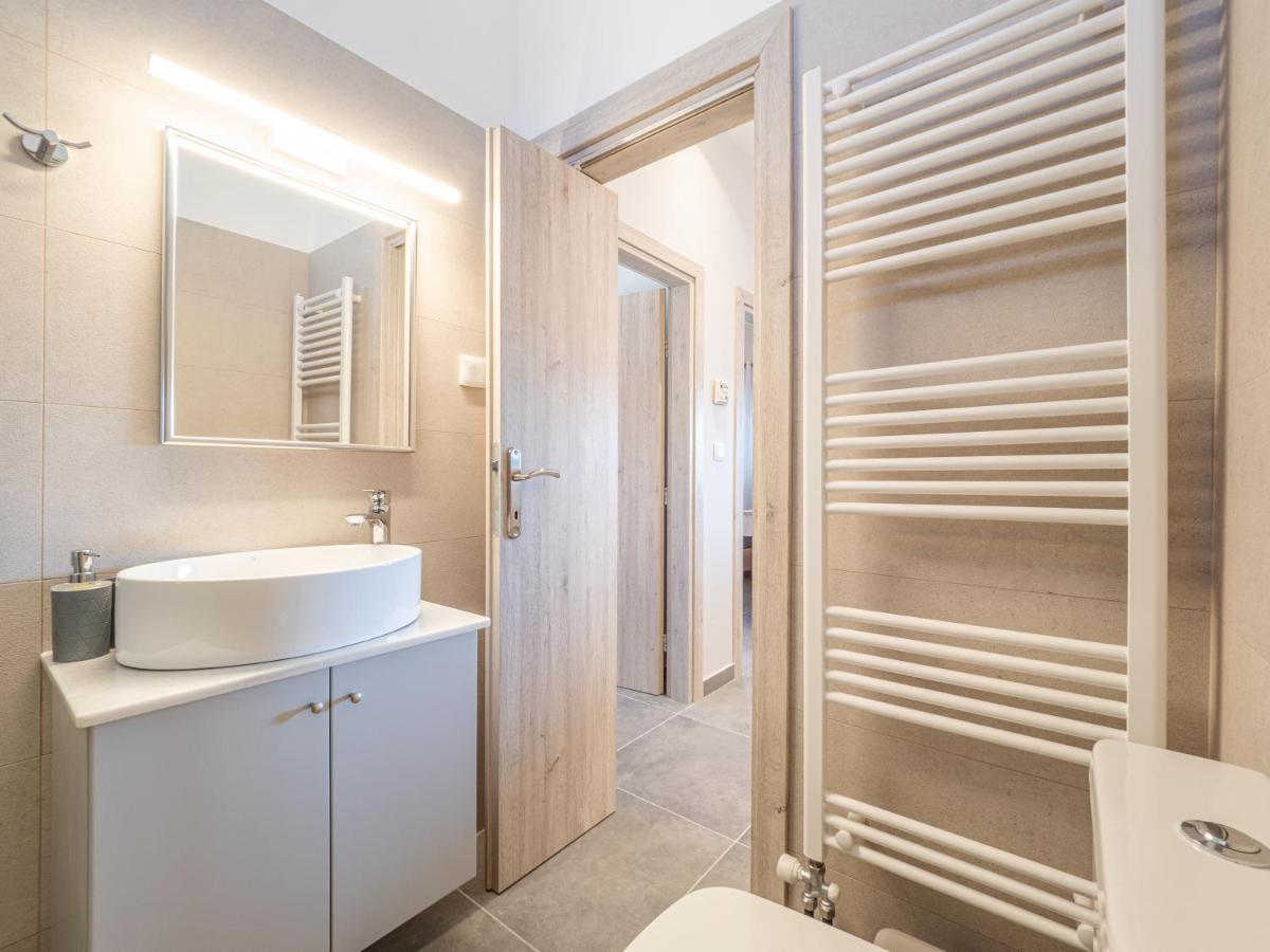 M&K - Maria'S Stylish Apartment Near Alykes Beach Corfu  Εξωτερικό φωτογραφία