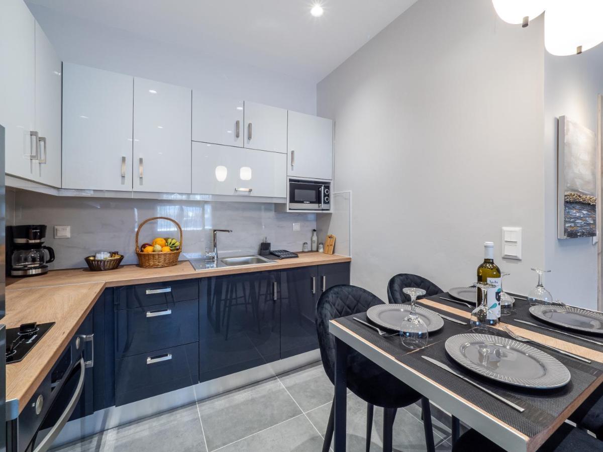 M&K - Maria'S Stylish Apartment Near Alykes Beach Corfu  Εξωτερικό φωτογραφία